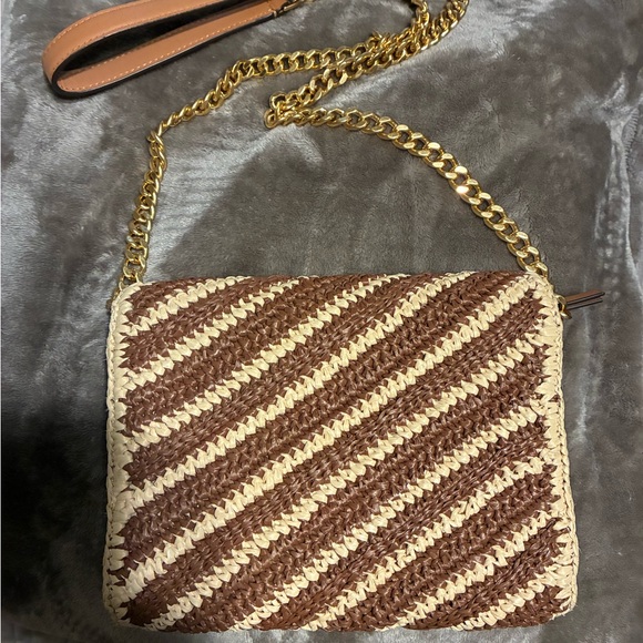 Tory Burch Brown and Cream Crossbody Bag with Gold Chain - Picture 3 of 13